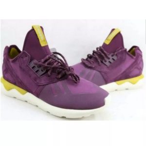 Adidas Tubular Runners
Size 11.5
